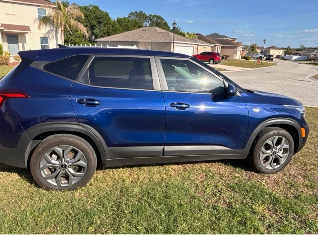 2025 Kia Seltos 2.0 LX AWD's photo
