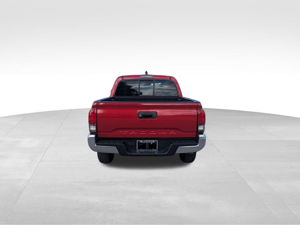 2022 Toyota Tacoma SR5 photo 4