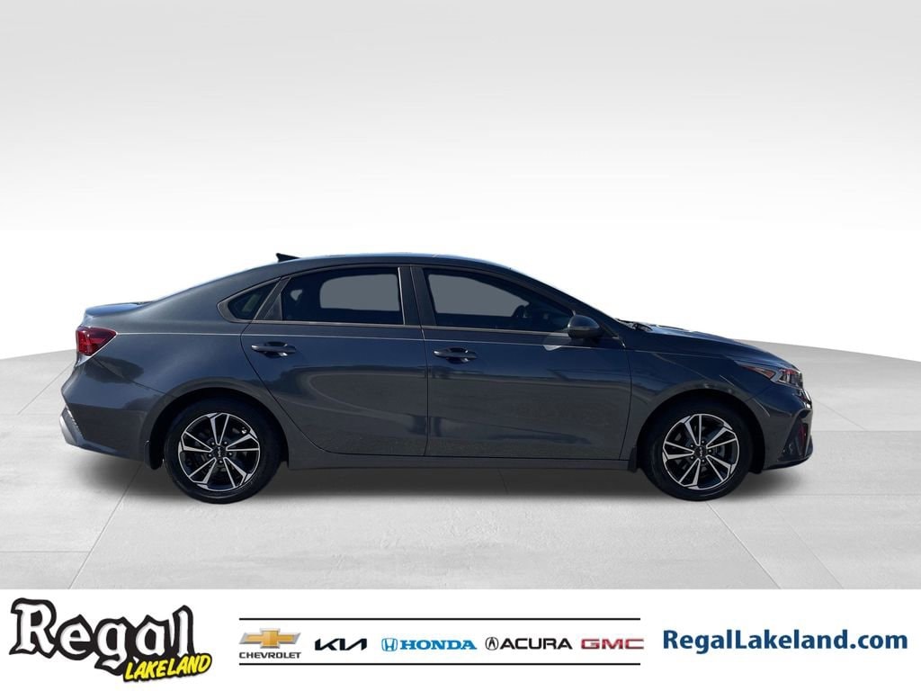 Used 2022 Kia Forte LXS Sedan