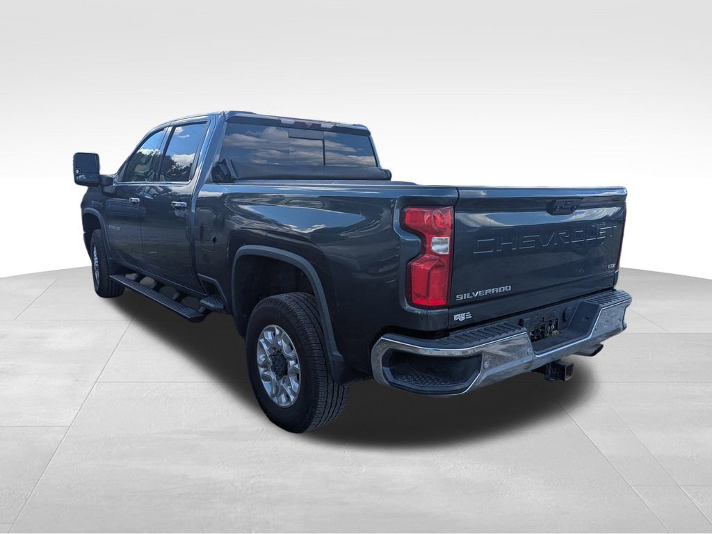 2020 Chevrolet Silverado 2500HD LTZ photo 3