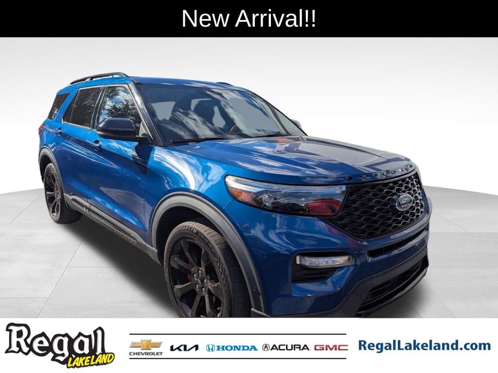 2020 Ford Explorer ST's photo