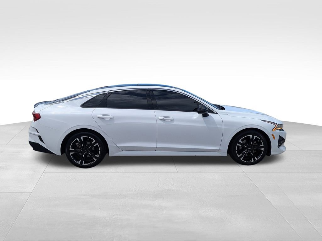 2023 Kia K5 GT-Line photo 2