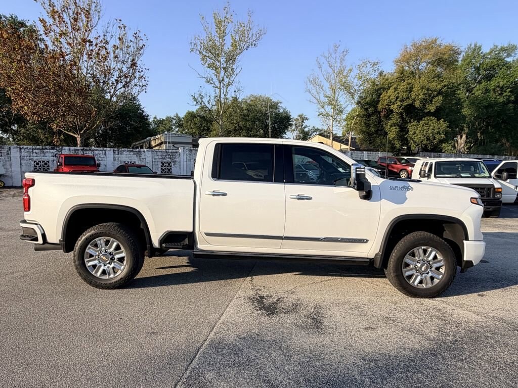 Certified 2024 Chevrolet Silverado 2500HD High Country Truck Crew Cab
