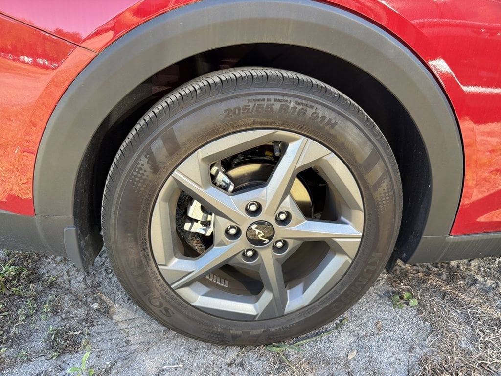 Used 2025 Kia K4 LXS Sedan