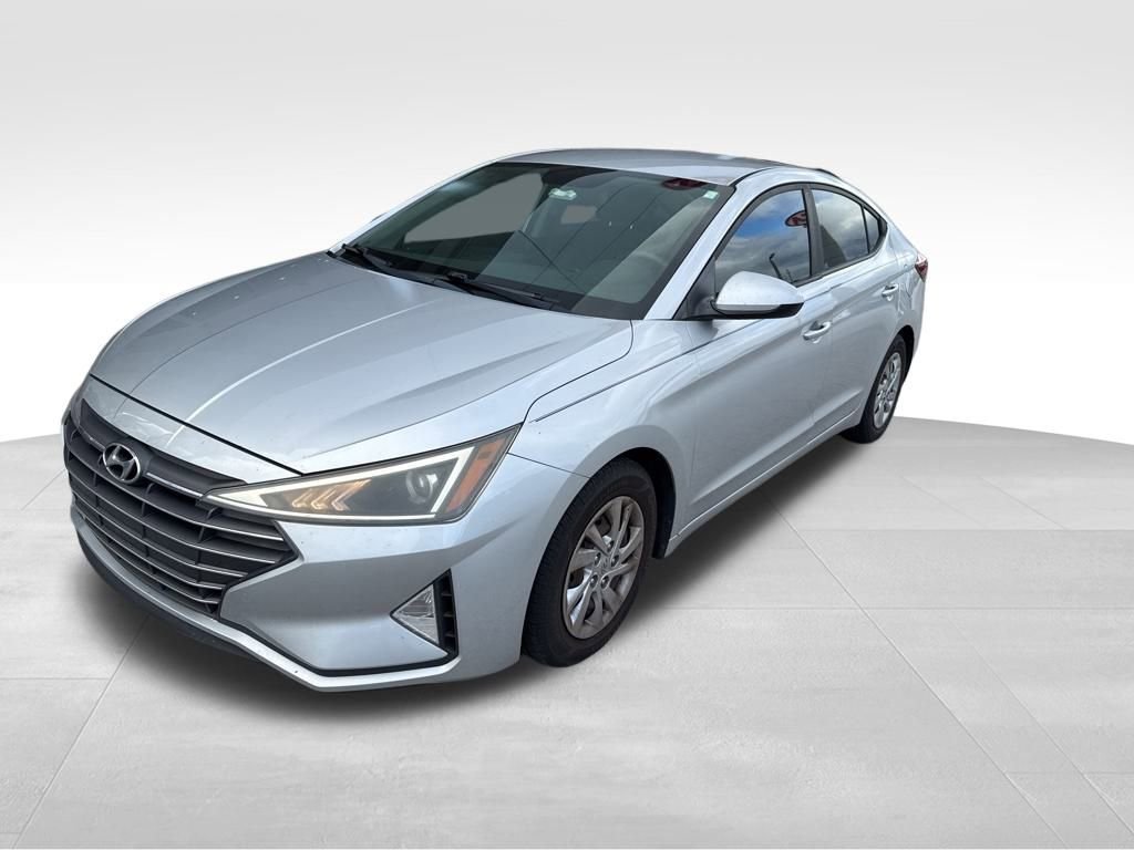 2019 Hyundai Elantra SE photo 3