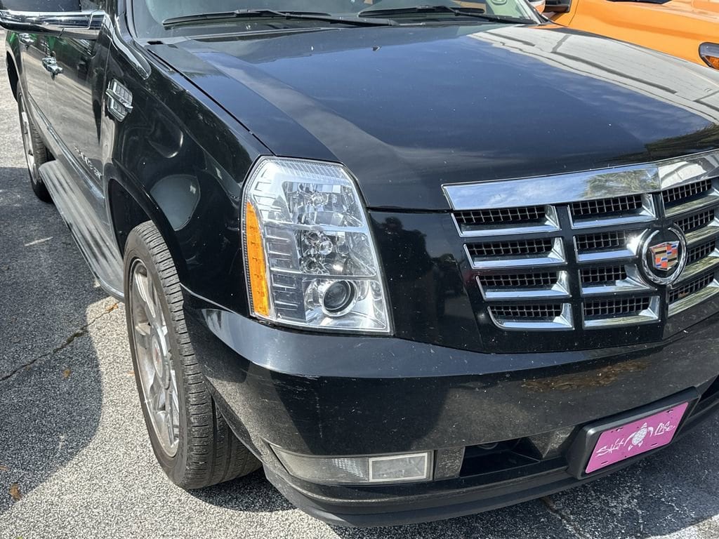Used 2014 Cadillac Escalade ESV Luxury SUV