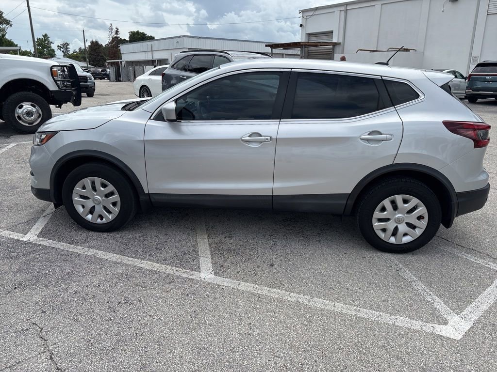 2020 Nissan Rogue Sport S FWD's photo