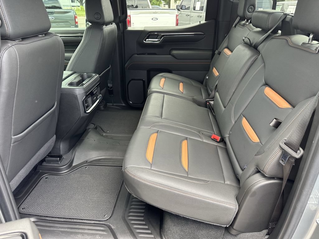 2024 GMC Sierra 1500 AT4 - Photo 18