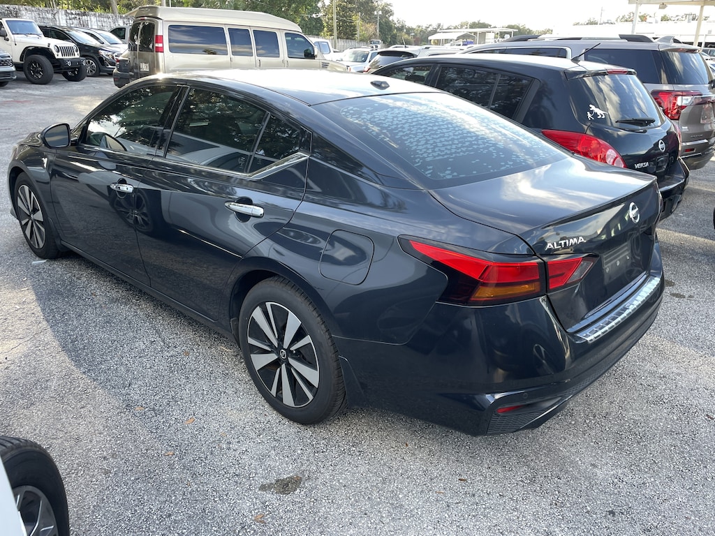 Used 2021 Nissan Altima 2.5 SL Sedan