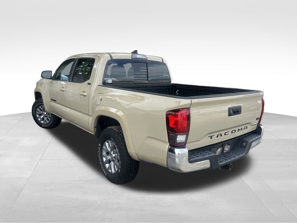 2019 Toyota Tacoma SR5 photo 3