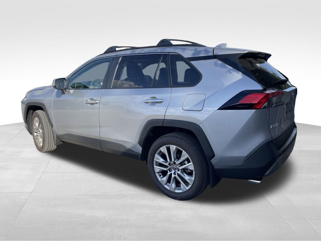 2025 Toyota RAV4 Limited photo 2