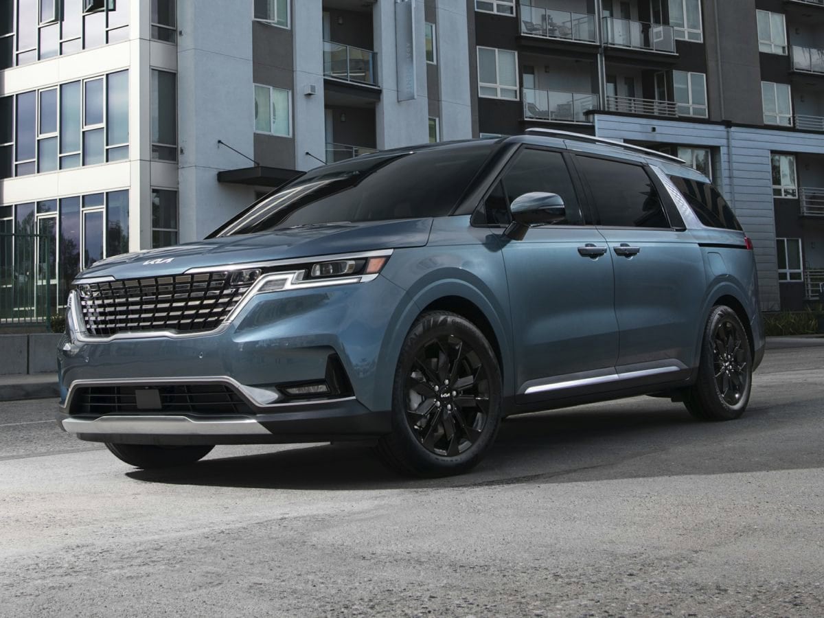 2022 Kia Carnival EX's photo