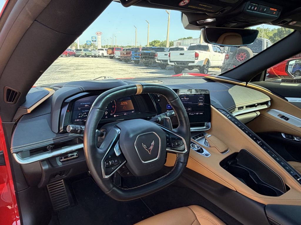 2022 Chevrolet Corvette 2LT - Photo 17