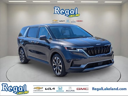 2023 Kia Carnival EX MPV