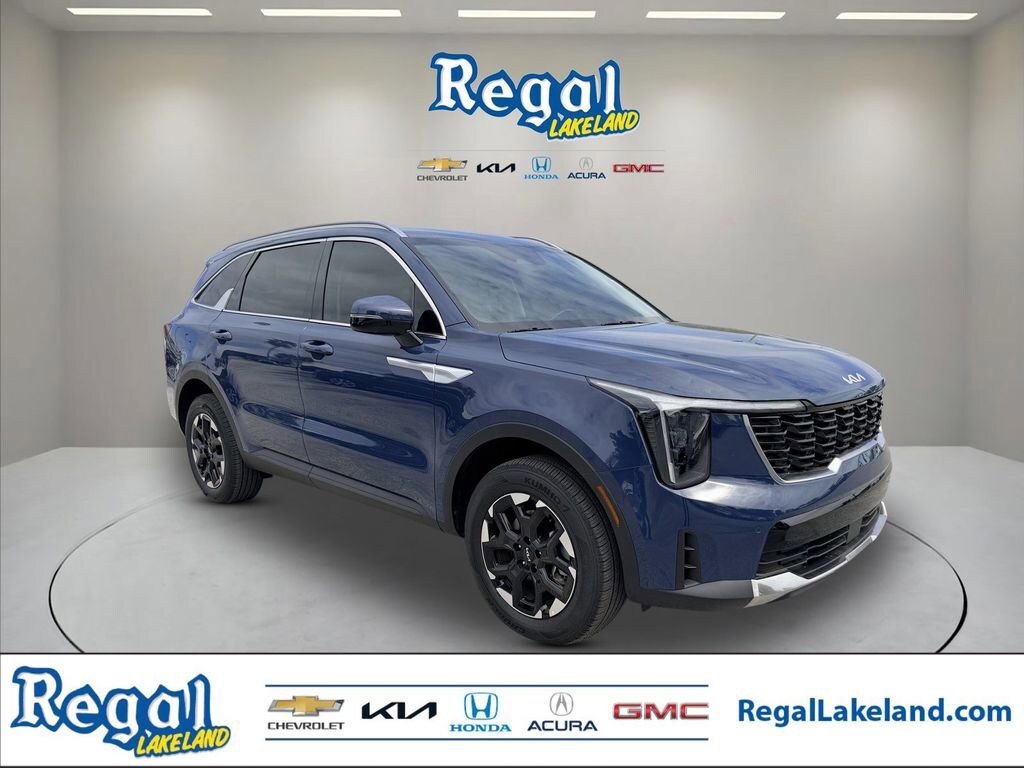 Used 2025 Kia Sorento S SUV