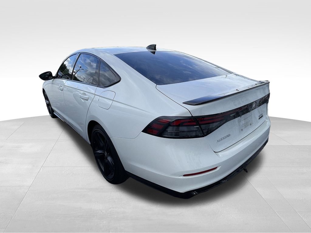 2024 Honda Accord Hybrid Sport-L photo 3