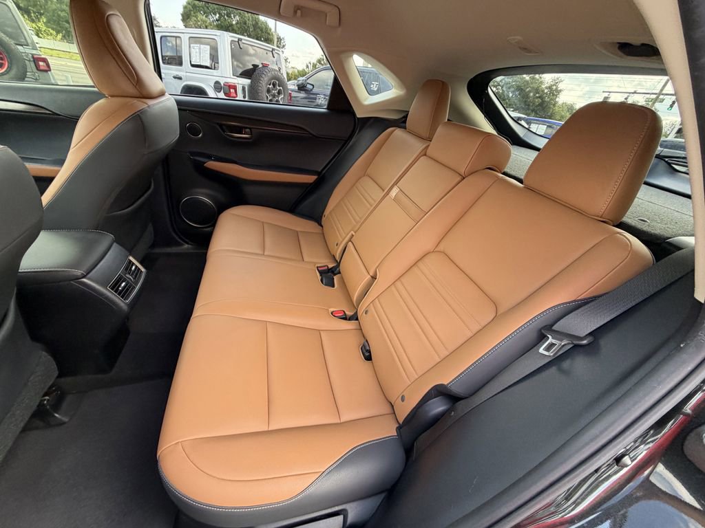 2020 Lexus NX 300 - Photo 13