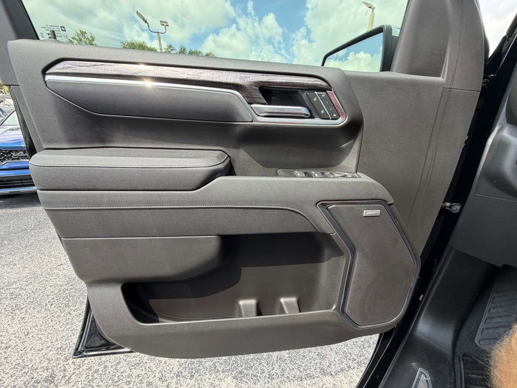 2026 Chevrolet Silverado 1500 LTZ - Photo 21