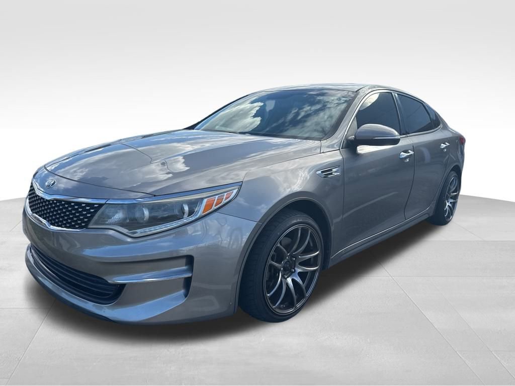 2016 Kia Optima EX photo 3