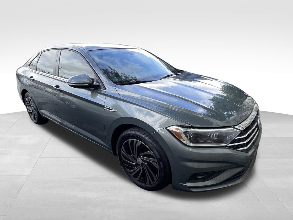 2019 Volkswagen Jetta SEL Premium photo 2