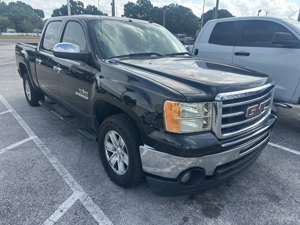 2013 GMC Sierra 2WD Crew Cab SLE SWB's photo