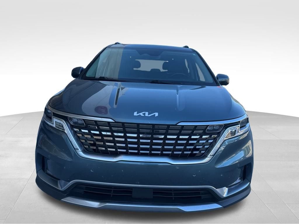 2022 Kia Carnival SX Prestige photo 2