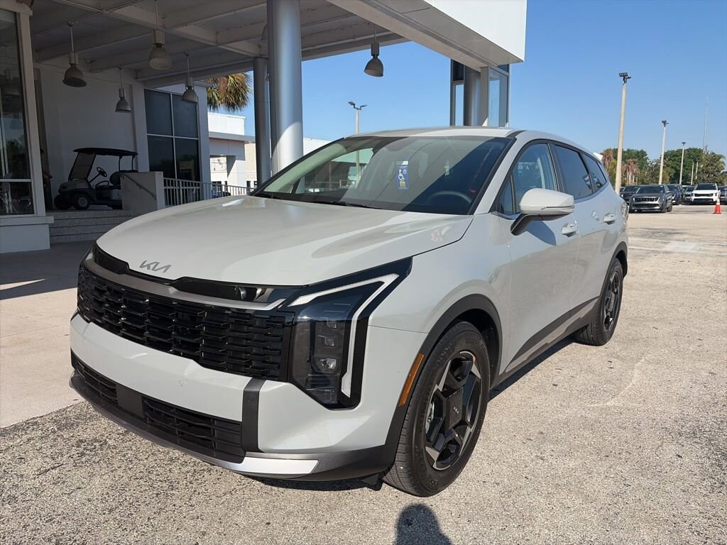 Certified 2026 Kia Sportage EX SUV
