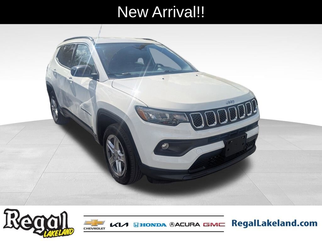 Used 2023 Jeep Compass Latitude SUV