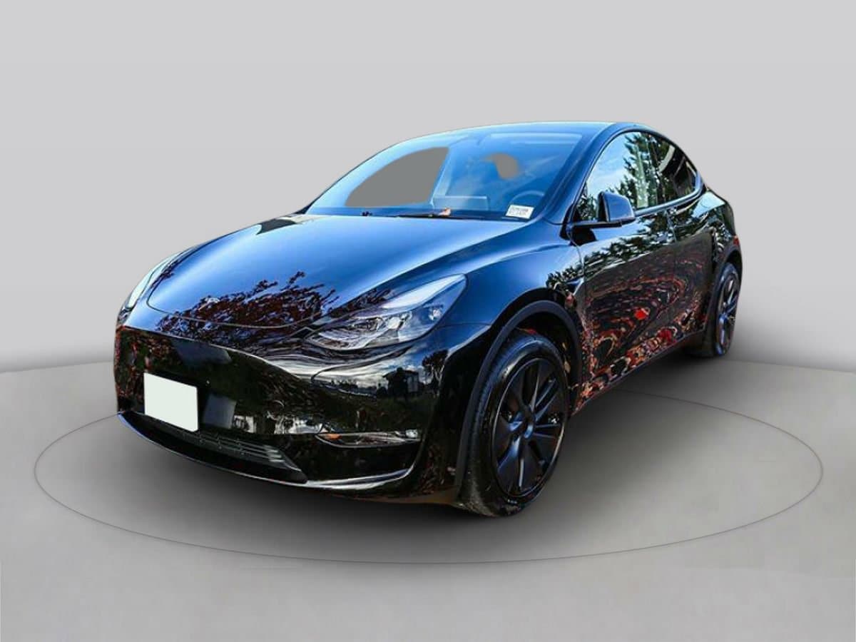 2025 Tesla Model Y Performance's photo