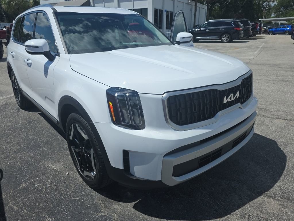 2025 Kia Telluride EX FWD's photo