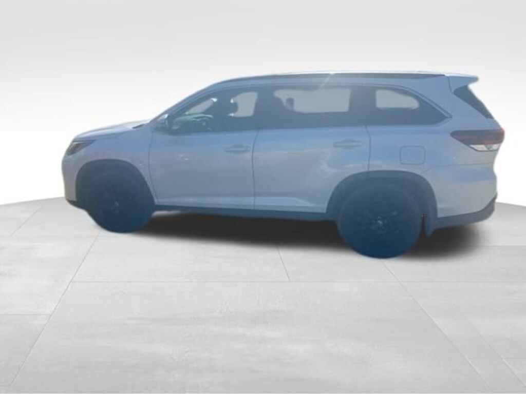 Used 2019 Toyota Highlander SUV