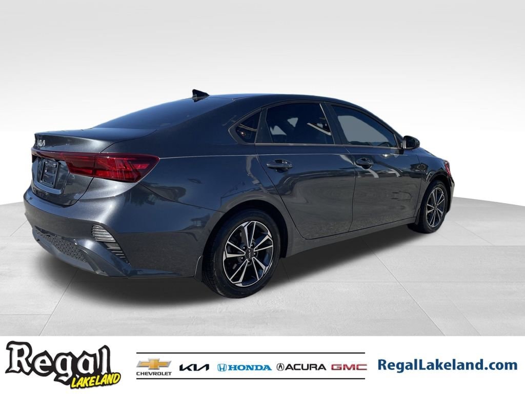 Used 2022 Kia Forte LXS Sedan