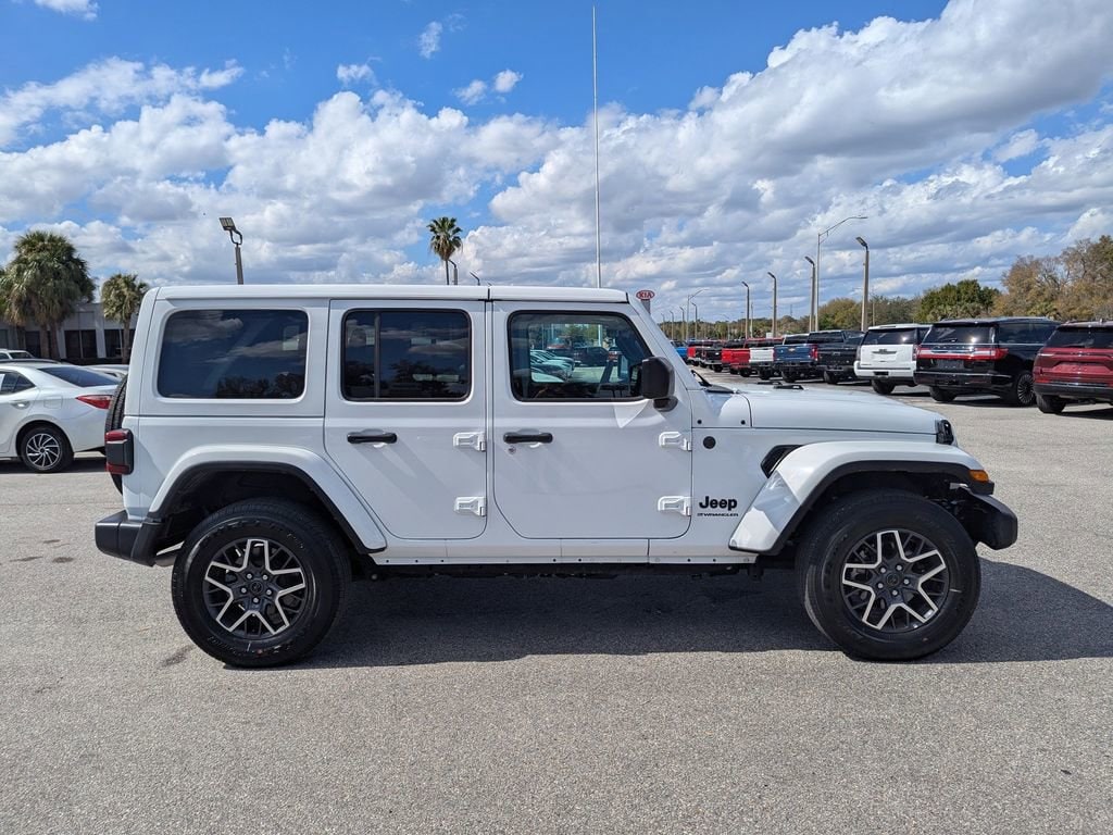 Used 2025 Jeep Wrangler Sahara SUV