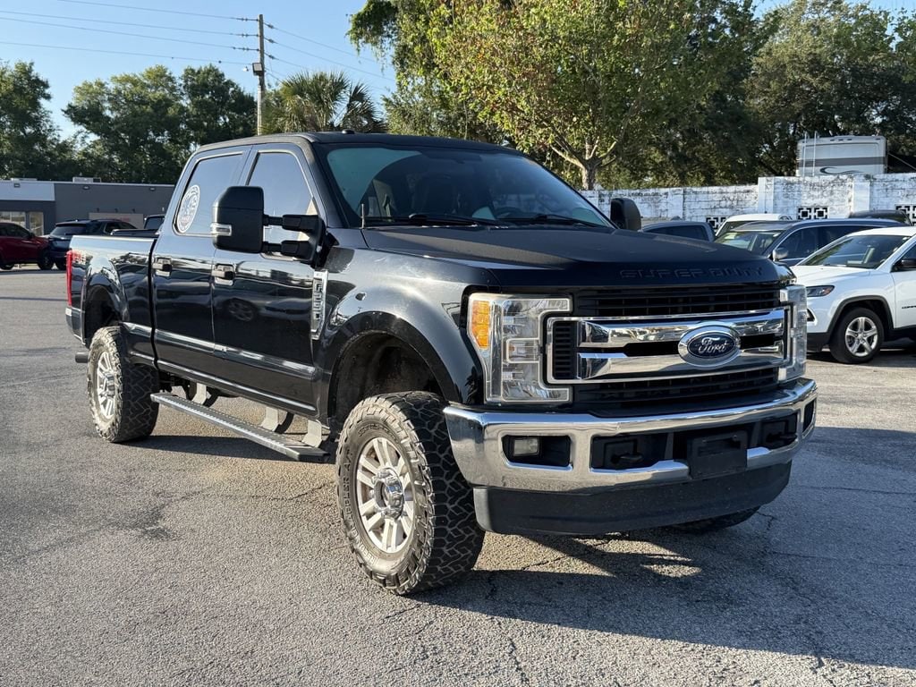 2017 Ford F-250 Super Duty XLT