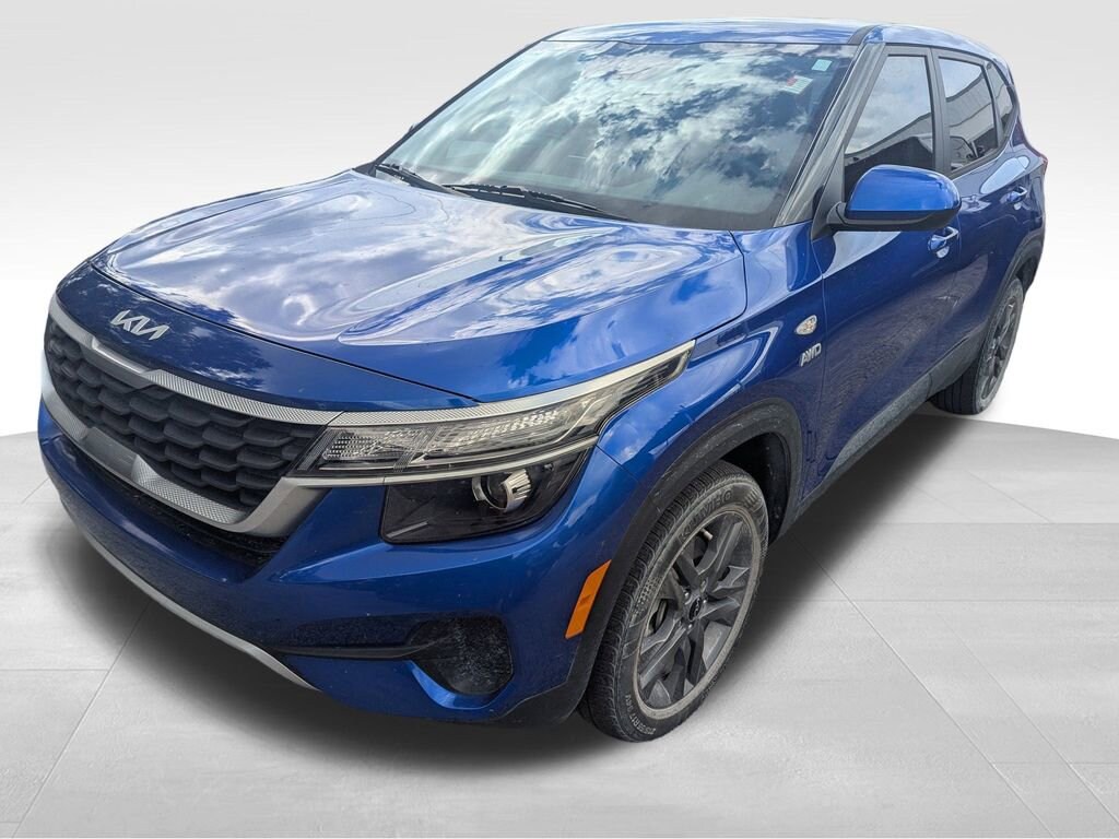 Used 2023 Kia Seltos LX SUV