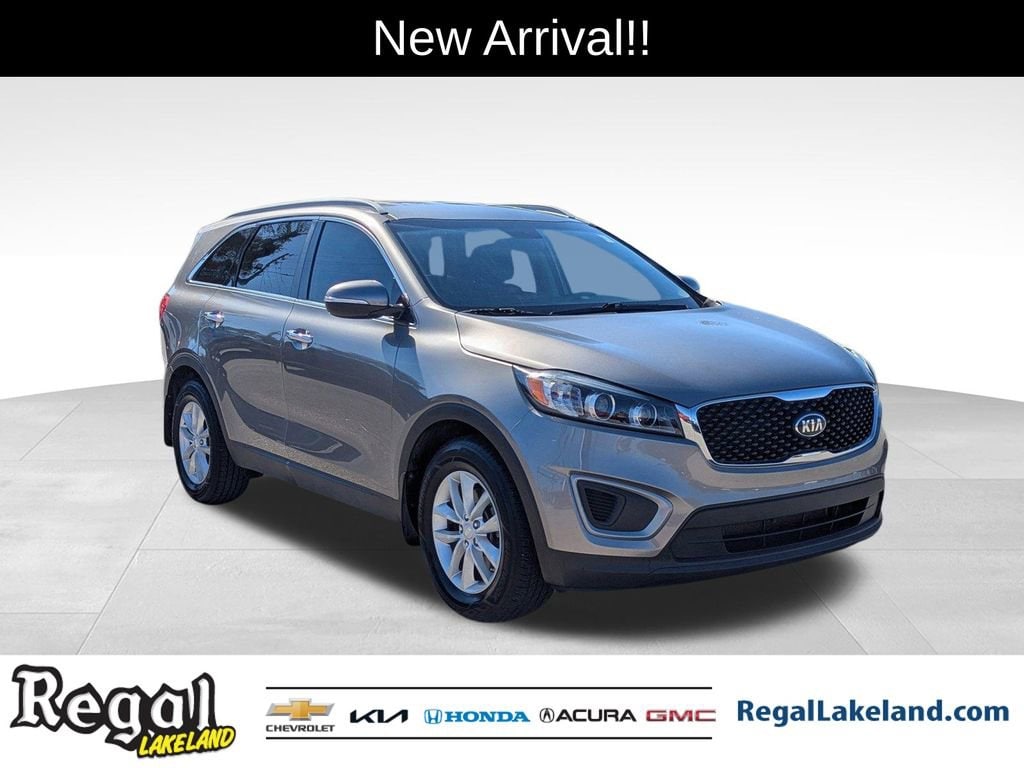 2016 Kia Sorento LX