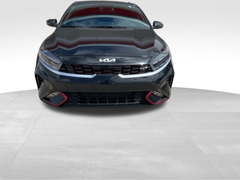 2022 Kia Forte GT photo 2