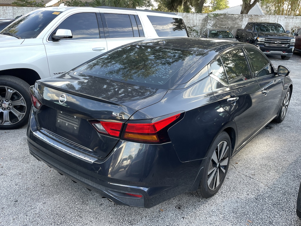 Used 2021 Nissan Altima 2.5 SL Sedan
