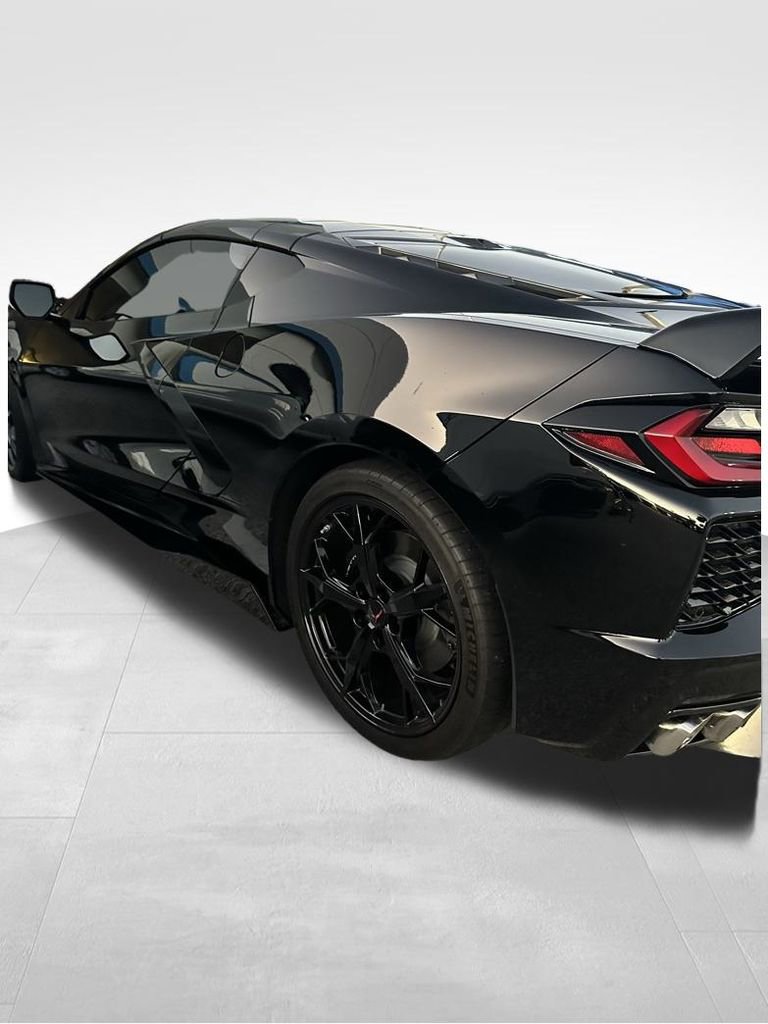 2020 Chevrolet Corvette 2LT photo 3