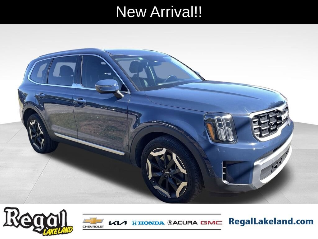 Used 2023 Kia Telluride S SUV