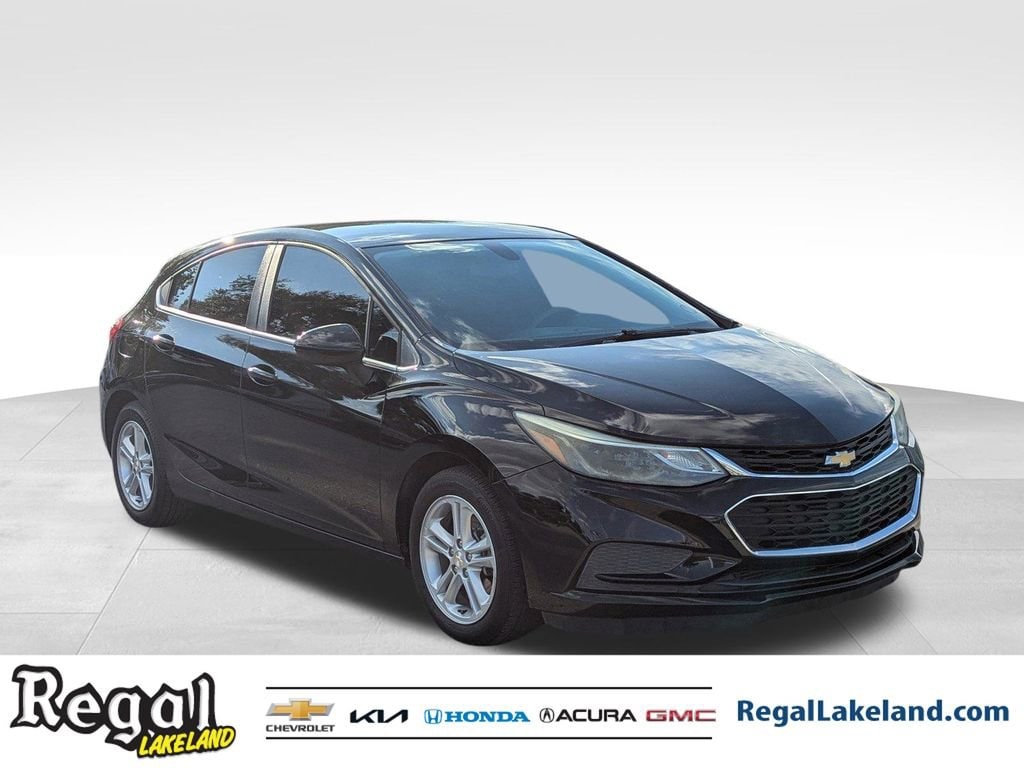 Used 2017 Chevrolet Cruze LT Hatchback