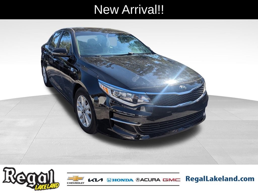 Used 2017 Kia Optima LX Sedan