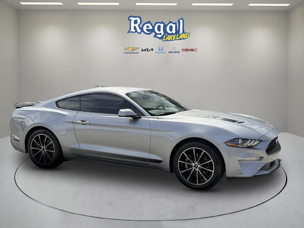 2020 Ford Mustang