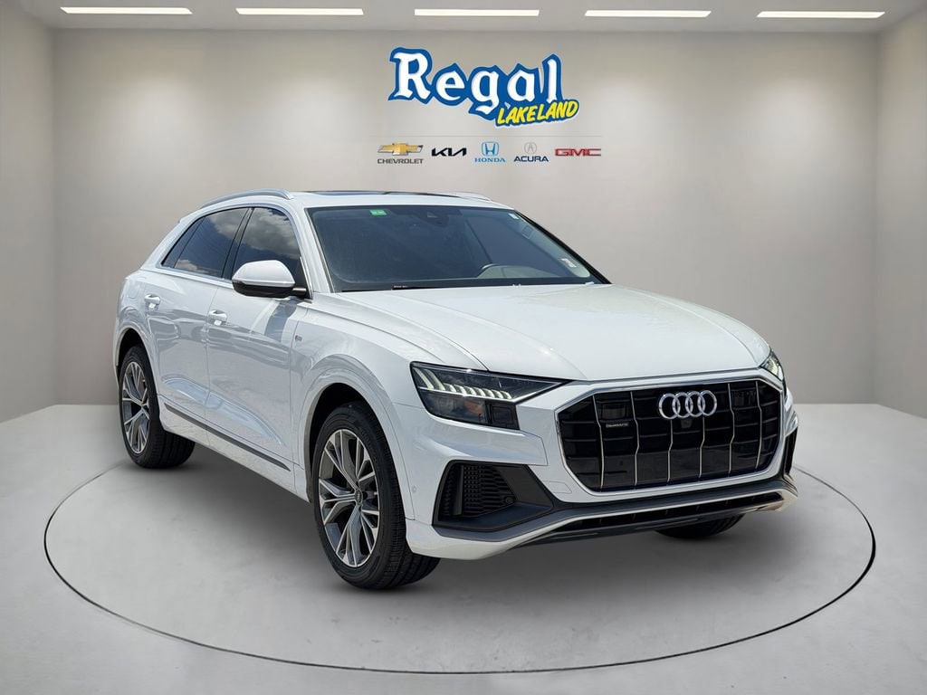 2023 Audi Q8 55 Premium Plus Tiptonic quattro's photo