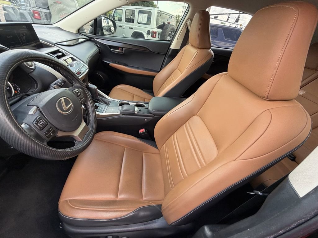 2020 Lexus NX 300 - Photo 20