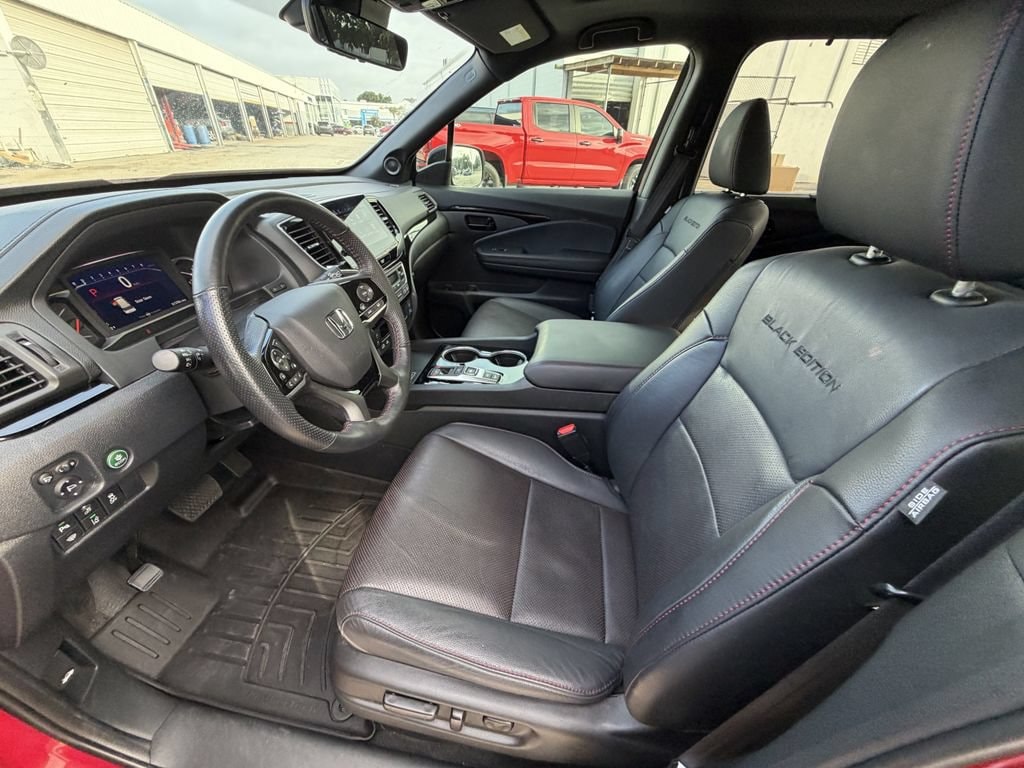 2024 Honda Passport Black Edition - Photo 17