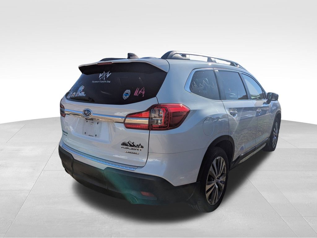 2022 Subaru Ascent Limited photo 2