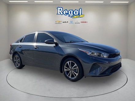 2022 Kia Forte LXS Sedan