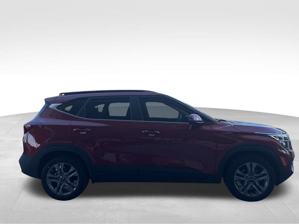 Used 2023 Kia Seltos S SUV