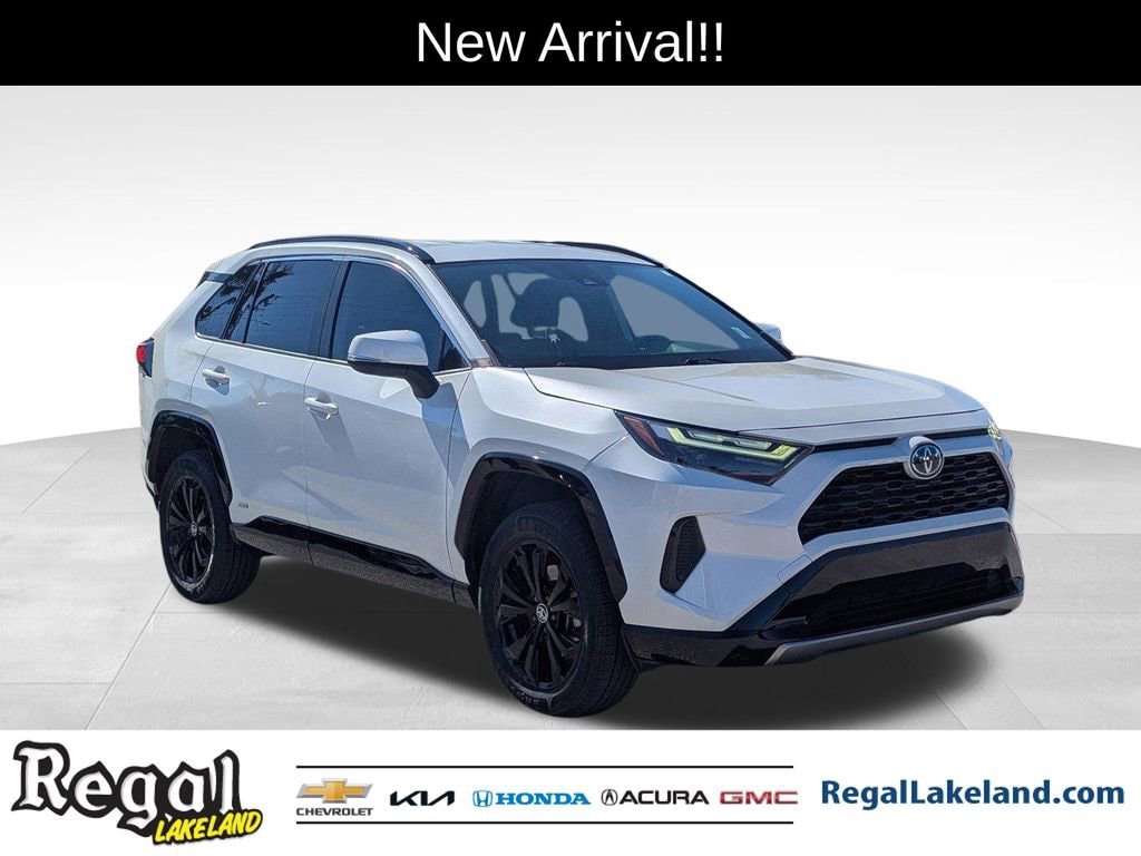 Used 2022 Toyota RAV4 Hybrid SE SUV